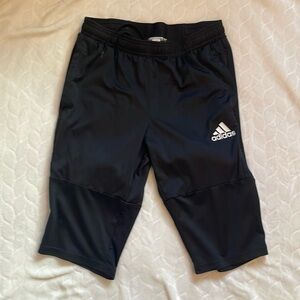 Adidas capris athletic soccer pants sz M men’s black